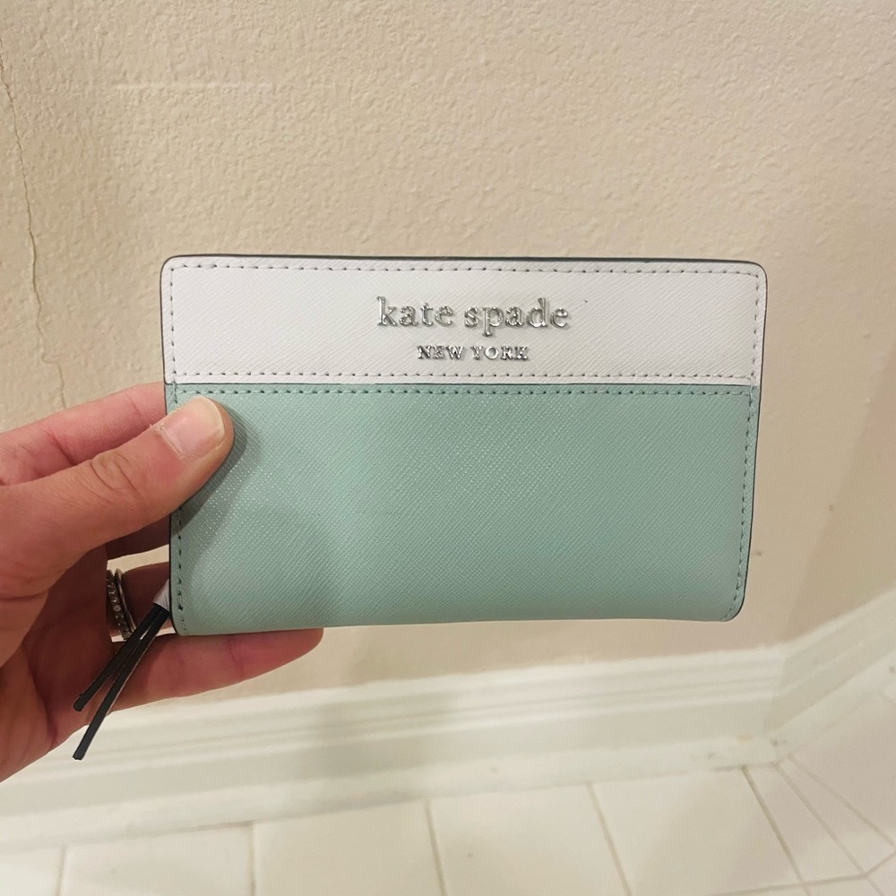 NWOT Sea Foam Green Kate Spade Wallet